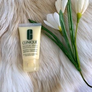 Clinique Dramatically Difference